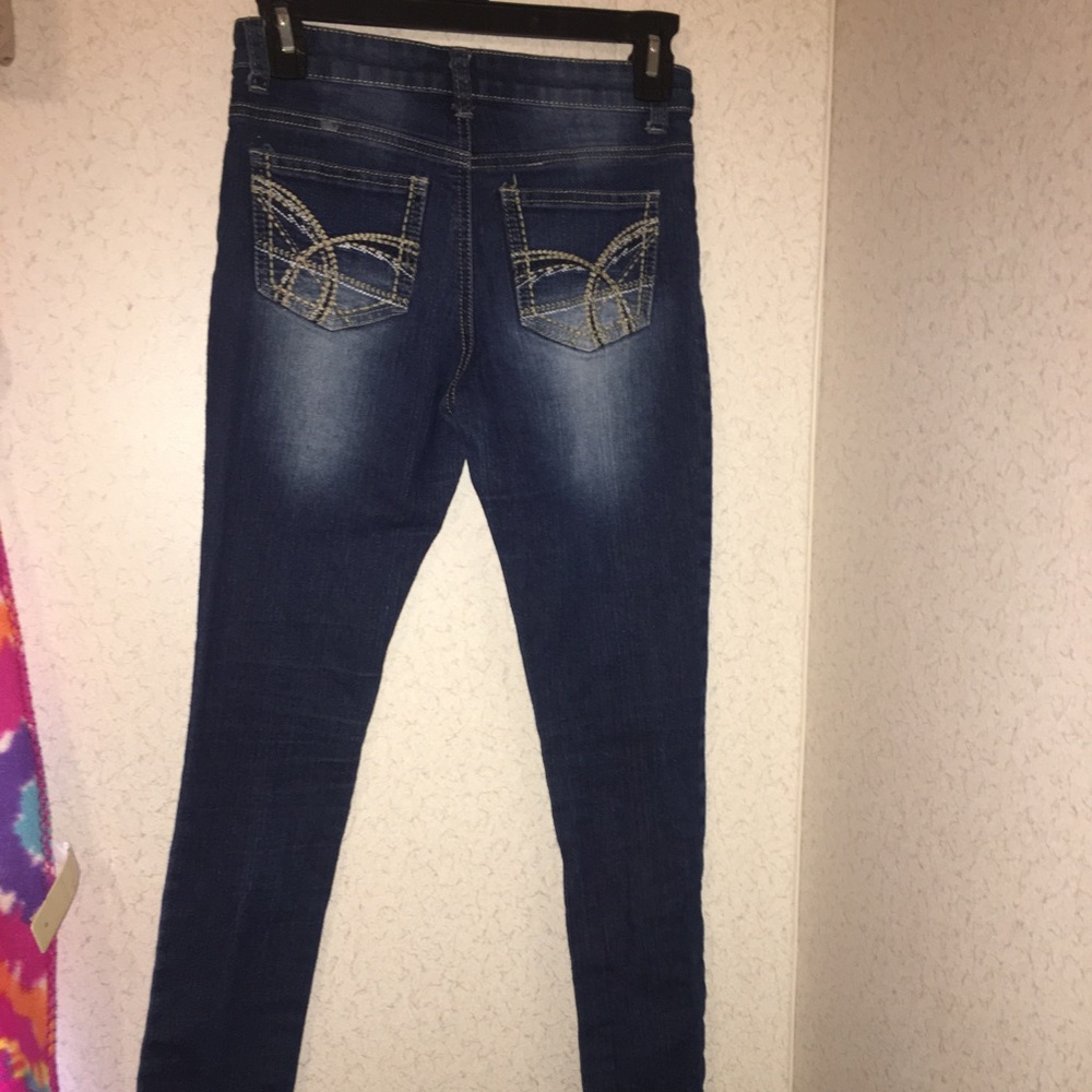 Jeans - Picture 6 of 7